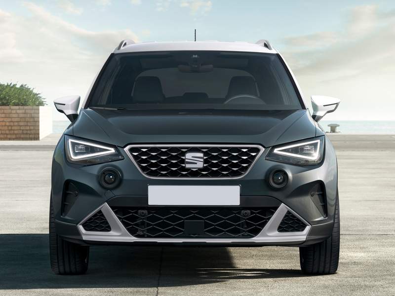 seat-arona-2021-front